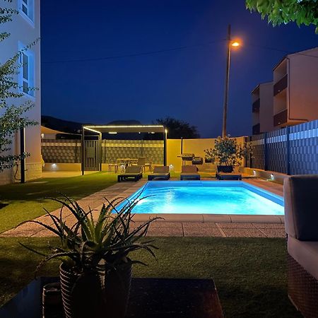 Villa Andrijana - Exclusively Yours - Family Getaway With Private Pool Kaštela 외부 사진