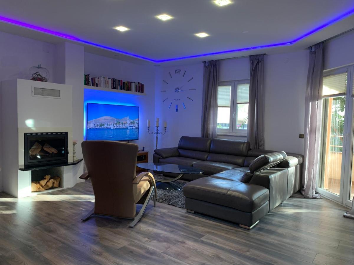 Villa Andrijana - Exclusively Yours - Family Getaway With Private Pool Kaštela 외부 사진