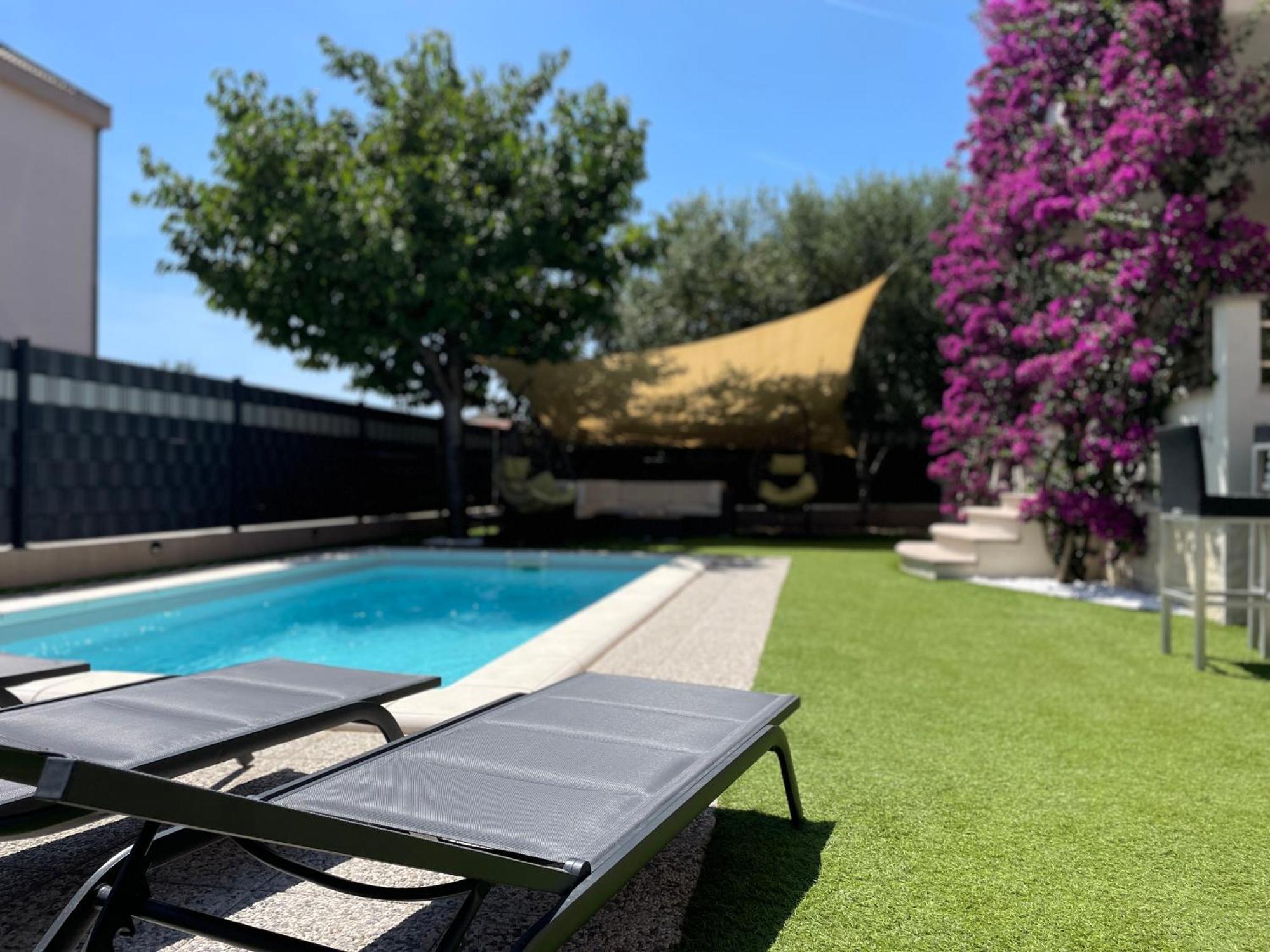 Villa Andrijana - Exclusively Yours - Family Getaway With Private Pool Kaštela 외부 사진