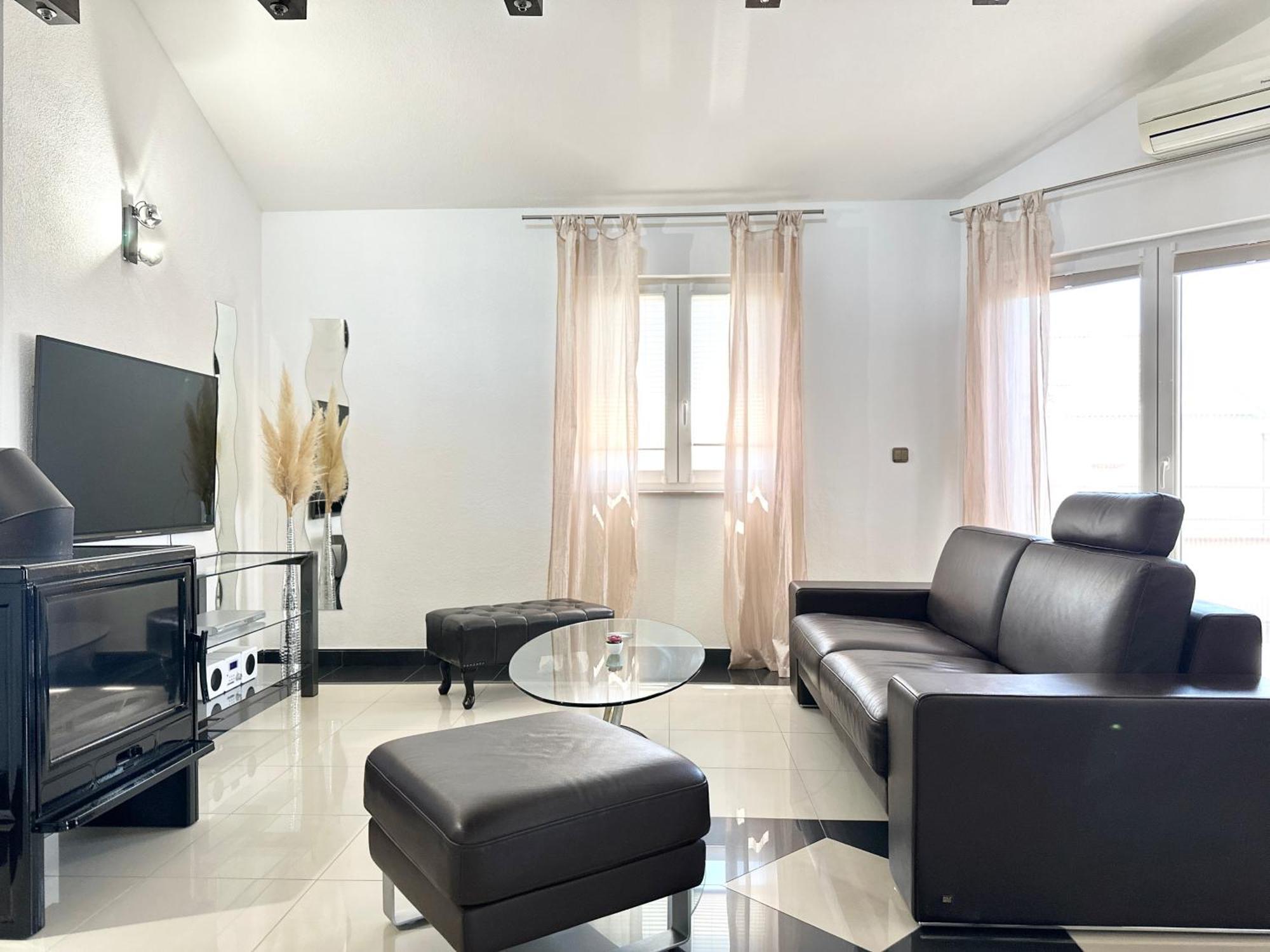 Villa Andrijana - Exclusively Yours - Family Getaway With Private Pool Kaštela 외부 사진