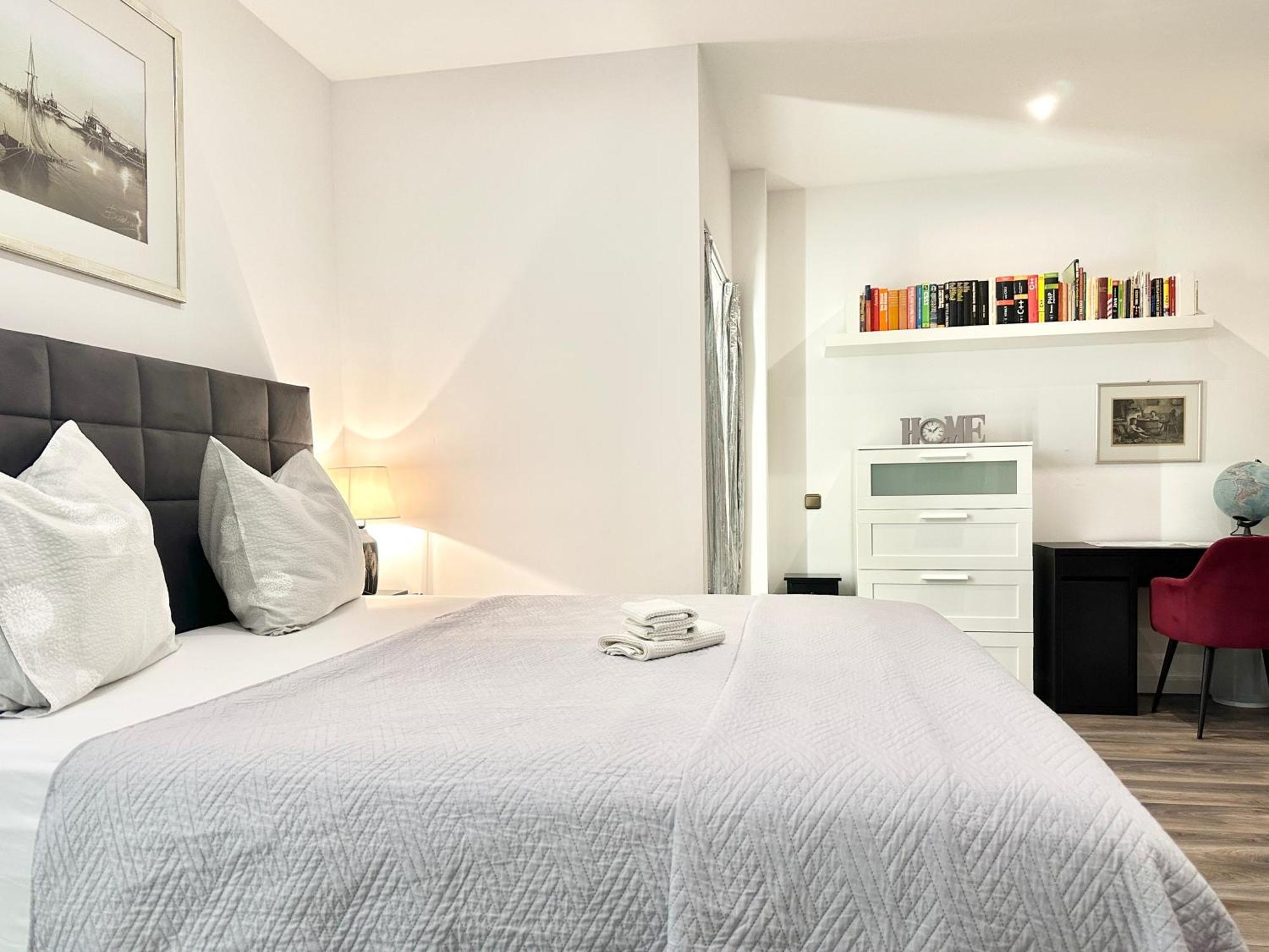 Villa Andrijana - Exclusively Yours - Family Getaway With Private Pool Kaštela 외부 사진